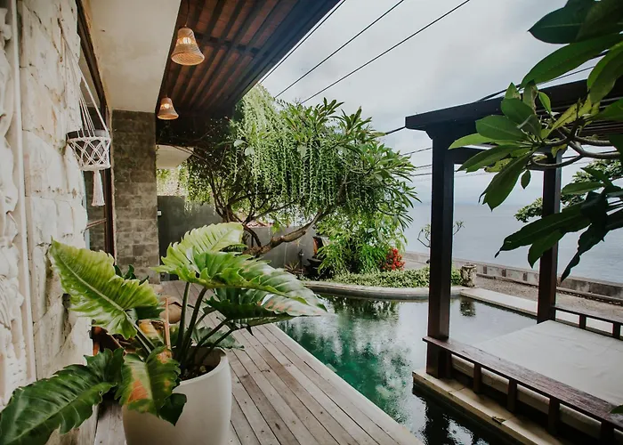 Aksara Nusa Penida Private Semaya