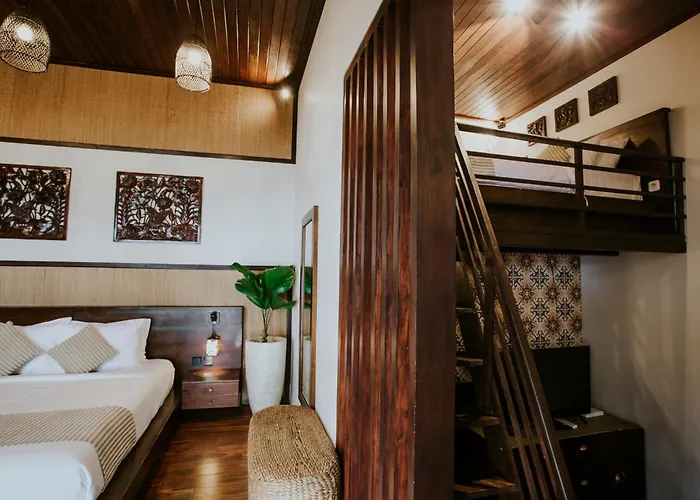 Aksara Nusa Penida Private Semaya